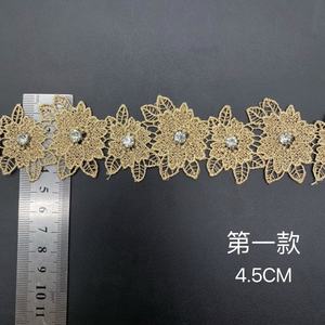 Aksesori pakaian buatan tangan terbuat dari manik-manik, menampilkan bordir renda emas dan dekorasi renda mawar. - Product Image 3