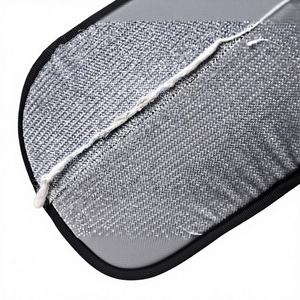 ถุงมือกำจัดขนสัตว์เลี้ยง ดีไซน์ตาข่ายสีดำ สำหรับกำจัดขนแมวและสุนัขบนเตียง โซฟา เสื้อผ้า เครื่องมือทำความสะอาด - Product Image 3