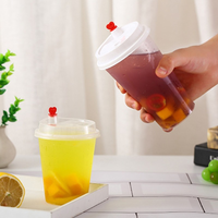 Échantillon gratuit, logo personnalisé, gobelets en plastique transparents à fond plat en PET/PP de 10, 12, 14, 16, 18, 20 oz pour café glacé, matcha, avec couvercles