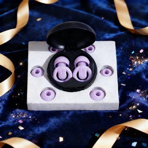 ที่อุดหูซิลิโคนแบบพับได้ ใช้ซ้ำได้ ขายดี พร้อมกล่องของขวัญพิมพ์โลโก้ สำหรับลดเสียงรบกวน ป้องกันการได้ยิน เหมาะสำหรับการนอนหลับและการเดินทาง - Product Image 2