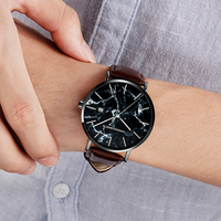 HANNAH MARTIN WATCH FACTORY Montre pour homme avec logo personnalisé, mouvement à quartz japonais minimaliste, étanche 3 bars, calendrier, bracelet en cuir
