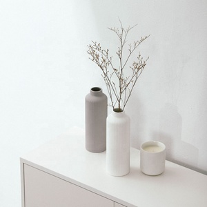 Vasos de Porcelana Listrados para Decoração de Casa YBH, Produtos de Importação de Alta Demanda, Vasos Cerâmicos Importados da China - Product Image 5