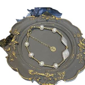 สร้อยข้อมือไข่มุกทรงบาร็อค Zhuji สไตล์หรูหราใหม่ ดีไซน์เฉพาะตัว ทอง 14K พร้อมสายโซ่และจี้ประดับ - Product Image 5