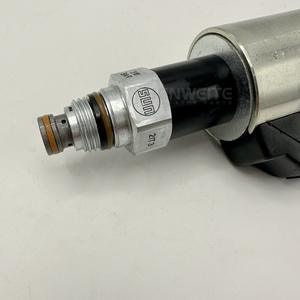 Vanne solénoïde Senwitt 770-924, raccordement sous pression 1/2 pouce pour pièces hydrauliques de machines de construction - Product Image 1
