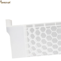 BEESTAR Langstroth Accessoires d'apiculture Nouveau mangeoire à abeilles multifonction en plastique et accessoire de ruche