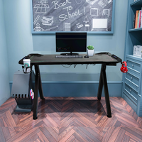 Bureau de jeu électrique à hauteur réglable RGB en forme de R, motorisé, pour ordinateur de bureau à domicile, pour les joueurs