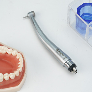 Les dentistes utilisent une turbine haute vitesse à 5 LED, une pièce à main dentaire haute vitesse Airotor. - Product Image 2