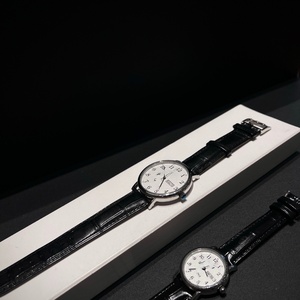 Reloj Analógico con Esfera Blanca Redonda y Correa de Cuero con Indicador de Fecha para Hombre y Mujer, Uso Diario y de Negocios, Longinesing - Product Image 3