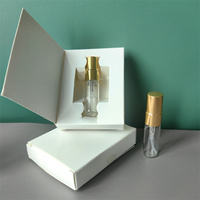 Caja de Perfume Moderna, Ecológica, Reciclable e Impermeable, Mini Caja de Papel Cuadrada Blanca y Negra para Viajes, Embalaje de Regalo para Aceites de Fragancia