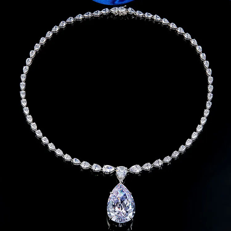 Collier de mariage en zircon cubique glacé, collier de mariée en argent sterling 925 avec pendentif en grosse pierre