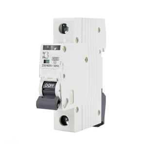 Interruttore automatico 4.5kA 1P B 32A, protezione elettrica, interruzione di corrente, ideale per impianti elettrici e - Product Image 1