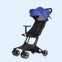 Poussette bébé portable en métal avec design pliable en forme de parapluie, fonction couchée et taille compacte pour enfants