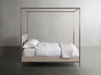 Lit à baldaquin en bois sculpté antique avec revêtement en simili cuir crème et cristal