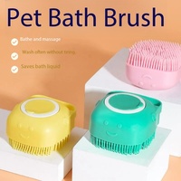 Brosse de bain pour animaux de compagnie en silicone écologique, distributeur de shampoing pour chien et chat, peigne de nettoyage des poils, caoutchouc souple pour le bain et le nettoyage des animaux