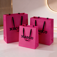 Sacs en papier cadeau de luxe imprimés sur mesure avec logo, vente en gros, sacs en papier rose pour petites entreprises avec poignées
