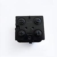 Válvula de control de movimiento hidráulico para excavadora, pedal piloto, calidad garantizada, conjunto de válvula de control de operación.