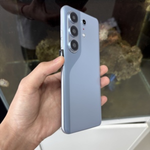 Téléphone intelligent 5G débloqué mondial avec chargeur 60W, système Android 15, Camon 50 Pro Max - Product Image 4