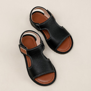 รองเท้าแตะเด็กผู้ชายลายโลโก้แบบกำหนดเอง ทนทานต่อการสึกหรอ กันลื่น เหมาะสำหรับเด็กอายุ 4 ปี - Product Image 2