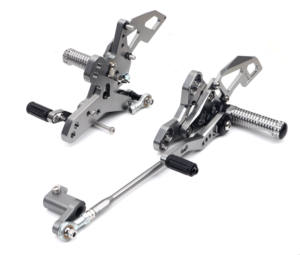 Juego de piezas traseras de aleación de aluminio CNC para motocicleta <span class=keywords><strong>HONDA</strong></span>, SET de reposapiés para <span class=keywords><strong>HONDA</strong></span> CBR650R, <span class=keywords><strong>CB</strong></span> 650R, <span class=keywords><strong>2022</strong></span>, 2021, 2020, 2019, 2018, 2017, de alta calidad - Product Image 5
