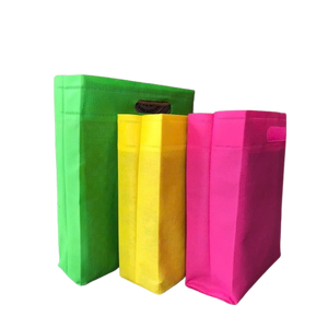 Bolsa ecológica de alta calidad D-Cut 3D Box PP no tejida con diseño estéreo plano, fabricada en Vietnam por el proveedor CENPLAS. - Product Image 1