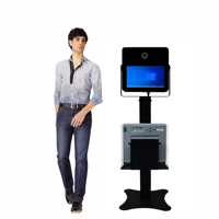 Personnalisation 15.6 pouces Offre Spéciale Magic Mirror Photo Ring lumière miroir cabine photo enceinte led écran tactile avec flight case
