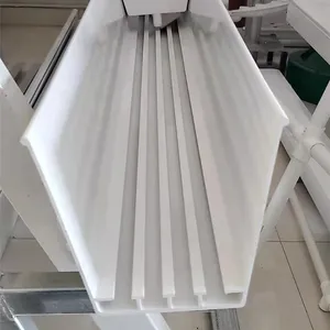 Saluran/Saluran NFT PVC Sistem Penumbuh Vertikal Hidroponik untuk Stroberi