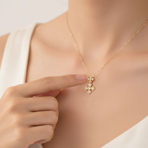 Nuevo y Popular, Joyería Vintage Exquisita, Colgante de Cruz de Oro Sólido de 18K con Diamantes Naturales, Ideal como Regalo para Mujer - Product Image 5