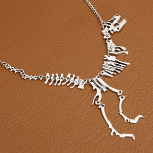 Sexy Lange Halskette Gotischer Tyrannosaurus Rex Skelett Dinosaurier Anhänger Charm-Halskette Drachenknochen Legierung Collares Schmuck - Product Image 6