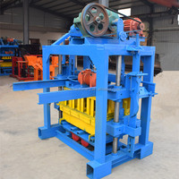 Machine de fabrication de briques creuses emboîtables en ciment QTJ4-35B pour engins de construction au Zimbabwe