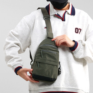 Sac banane en nylon imperméable pour sports de plein air OEM/ODM, sac bandoulière pour homme, petit sac de ceinture pour le cyclisme avec porte-bouteille d'eau - Product Image 6
