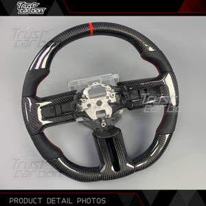 Volant en fibre de carbone personnalisé pour <span class=keywords><strong>Ford</strong></span> <span class=keywords><strong>Mustang</strong></span> S197 Series 2005-2014 5.0L GT GT500 GT500KR RTR Shelby Super Snake Coupé - Product Image 3