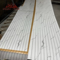 Panneau mural flexible en PVC rainuré Wayon, auto-adhésif, papier peint 3D à effet bois, rouleau facile à installer, à peler et coller, bande rainurée