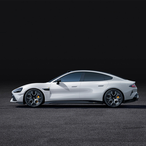 2025 Dernière annonce Beijing Xiao Mi SU7 Ultra Quatre roues motrices Pure Electric Coupe Shock listing White - Product Image 3