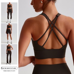 Nouveau soutien-gorge <span class=keywords><strong>de</strong></span> yoga européen/<span class=keywords><strong>américain</strong></span> respirant à maintien élevé, avec coussinets rembourrés et design sexy dos croisé - Product Image 2