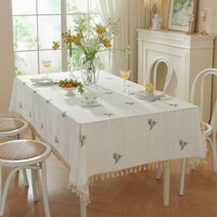 Nappe décorative personnalisée en coton et lin imperméable avec broderie florale et franges pour mariage, banquet et décoration de salle à manger