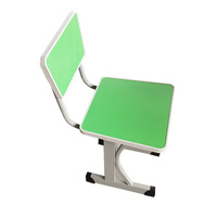 Ensemble de mobilier scolaire ergonomique moderne de haute qualité, bureau et chaises pour étudiants avec structure en métal pour les élèves du primaire et du secondaire