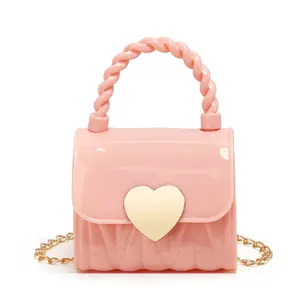 2023 New New Arrivals Summer Heart Shaped Buckle Cute Girl Purses Kid Mini Jelly Purses And Handbag