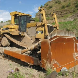 Bulldozer Caterpillar Japon importé Bulldozer Caterpillar D9R Japon Original Cat D9n D8r Bulldozers d'occasion à vendre 2019 ANS - Product Image 1