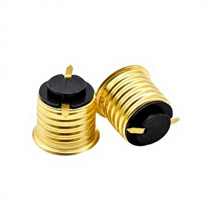 <span class=keywords><strong>Kit</strong></span> de support de <span class=keywords><strong>lampe</strong></span> E26-XY-6 avec pieds pointus en laiton à vis, douille universelle et accessoires annulaires - Product Image 1