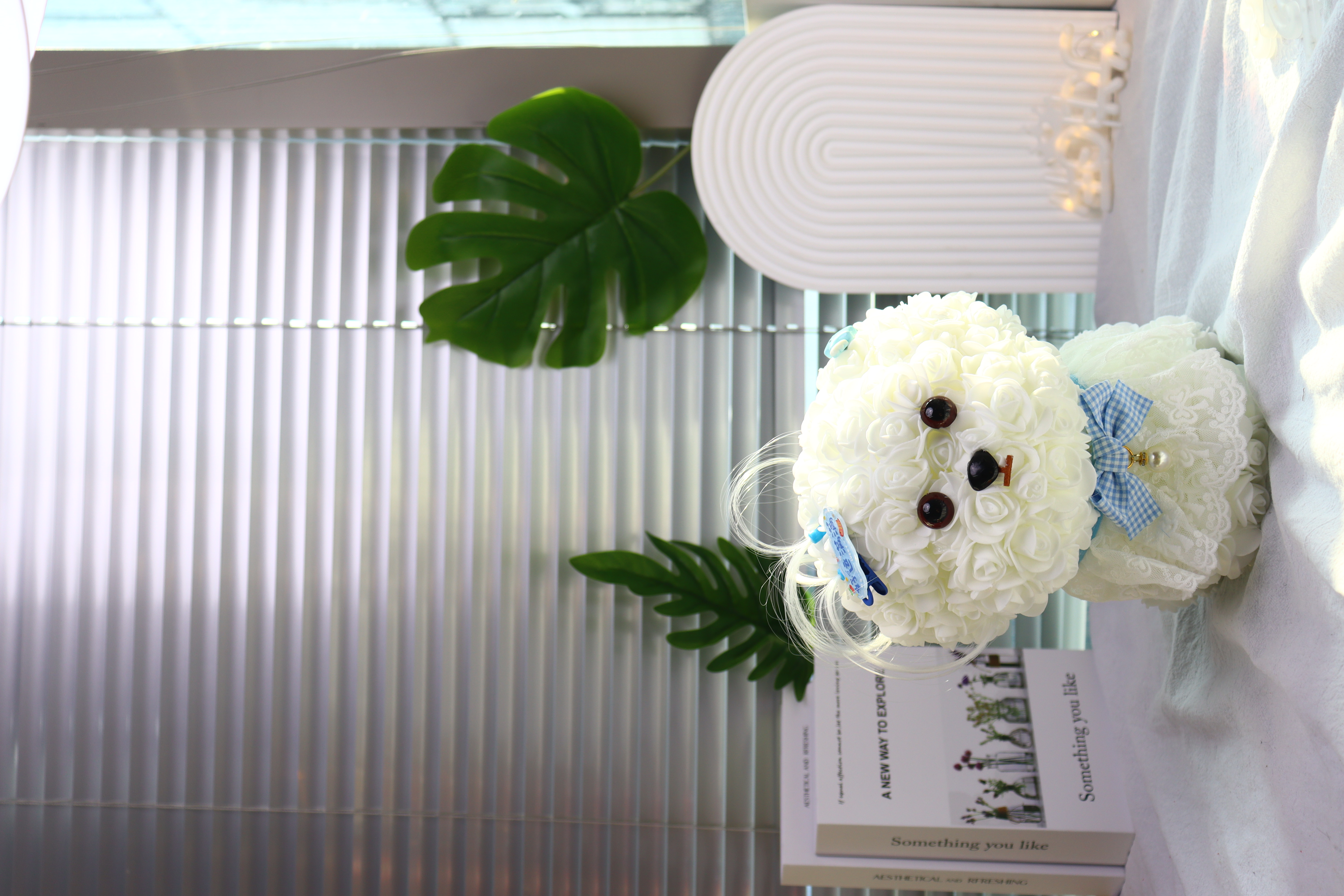 25cm white