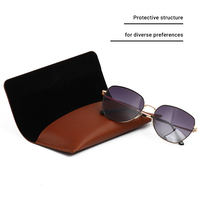Étui à lunettes classique rétro souple, polyvalent, tons neutres, en cuir PU, léger, avec support pour le pont du nez