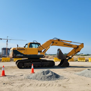 VENTE CHAUDE Excavatrice sur chenilles d'occasion HYUNDAI 215-9C d'origine, moteur diesel, pompe hydraulique, machine robuste prête à l'emploi - Product Image 1