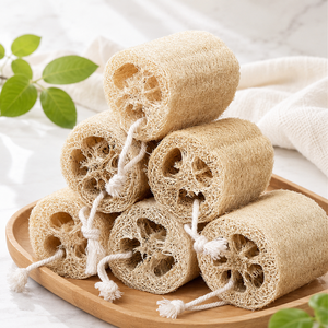 Éponge de douche en luffa naturelle Éponge de luffa biologique multifonctionnelle pour le nettoyage de la vaisselle ou le bain exfoliant - Product Image 2