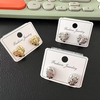 Pendientes de Plata y Oro de 14K con Diseño Ovalado de la Virgen María en Relieve, Joyería Religiosa Vintage