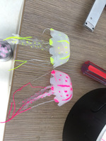Nouvelle décoration d'intérieur étrange, veilleuse en forme de méduse en ABS, lumière de simulation silencieuse, cadeau pour enfants