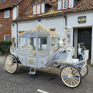 <b>White</b> Royal Wedding Carriage Sightseeing <b>Pumpkin</b> Electric Horse Carriage Europe Royal Electric Horse Carriage - Product Image 1