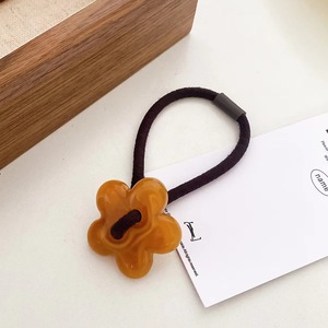 Élastique à cheveux en acrylique style coréen pour filles, accessoires pour cheveux à usage quotidien avec bande en tissu et fabrication artisanale - Product Image 4