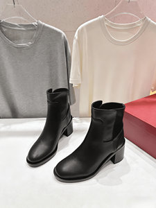 Botines de Tacón Cuadrado con Punta Redonda y Elástico Lateral para Mujer, Ideales para el Trabajo y Fiestas, Estilo Valentino - Product Image 2