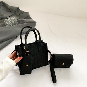 Nouveau Sac à Main en Feutre Tendance Été 2025 – Trois Bretelles, Modèle Mère-Fille, Sac Bandoulière Femme – Prise en Charge de la Vente en Gros et des Lots Mixtes - Product Image 5