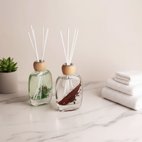 Ensembles de diffuseurs de roseaux 120ml parfum d'aromathérapie aux huiles essentielles avec couvercle en bois de fleurs séchées cadeau de désodorisant parfumé avec couvercle en bois